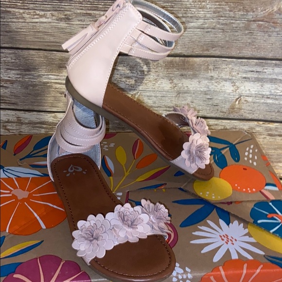 Justice Sandals - Picture 2 of 5